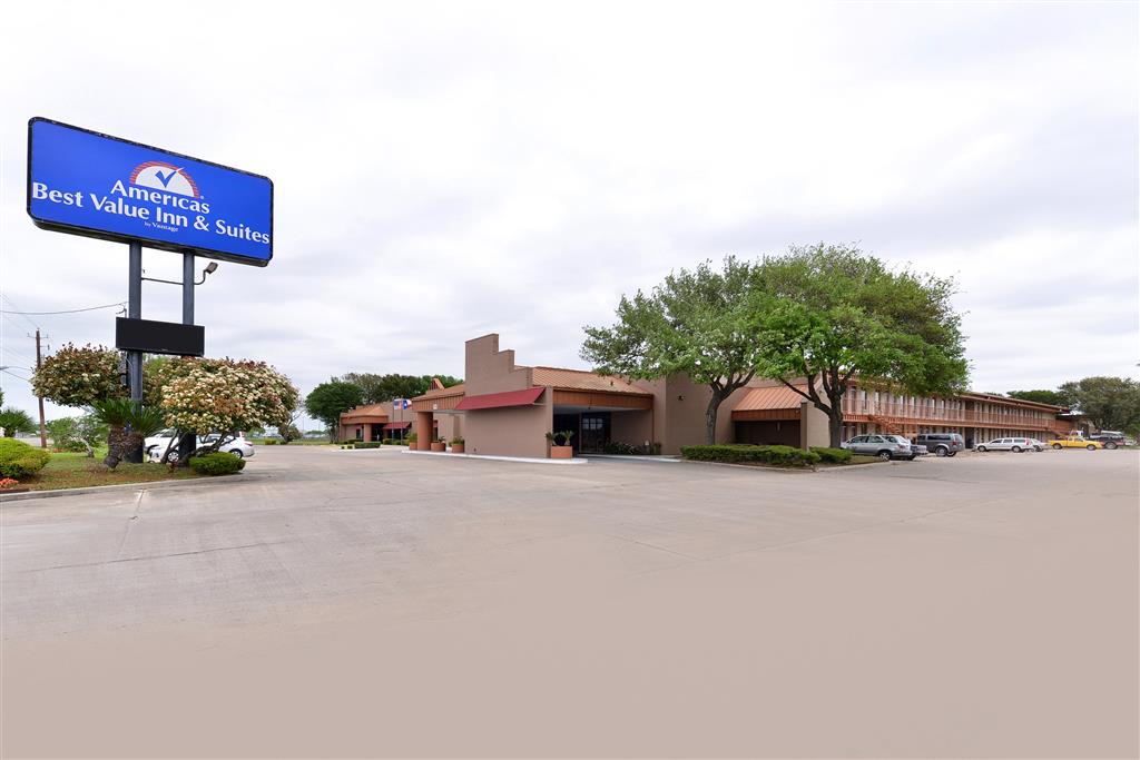 Americas Best Value Inn & Suites Victoria in Victoria, United States