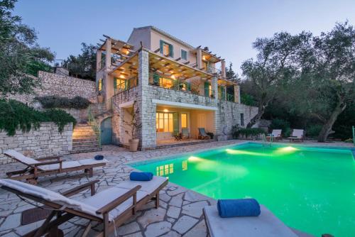 Villa Manti — 4-Star Luxury Hotel in Gaios, Greece