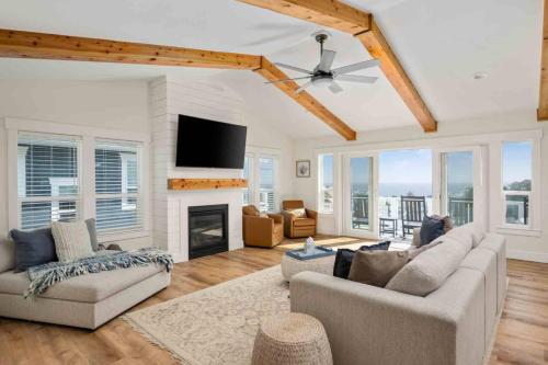 Casa de la Madre — 4-Star Luxury Hotel in Lincoln, United States