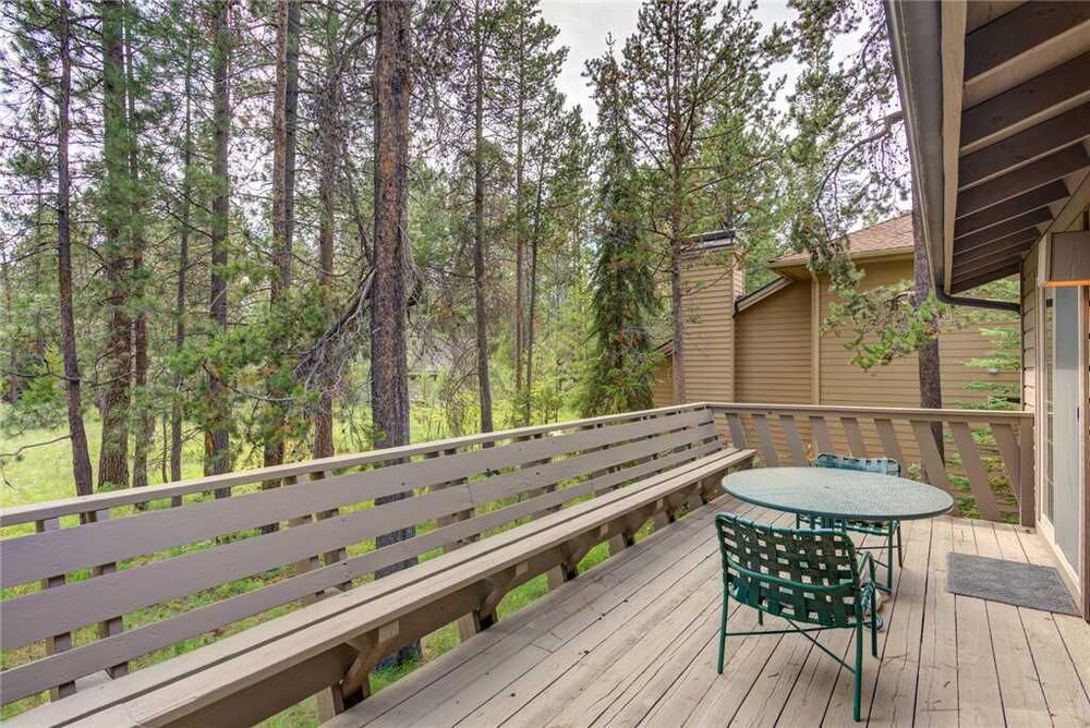 Lost Lane #8 by Village Properties at Sunriver Bend - photo 4