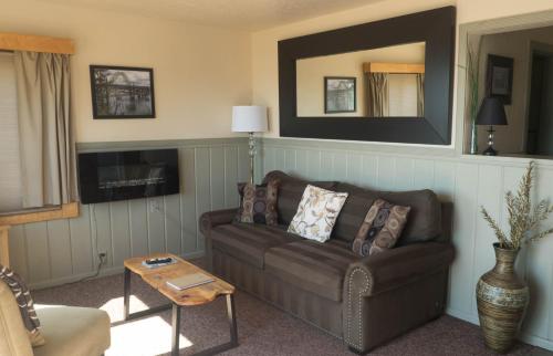 Agate Beach Motel - featured photo