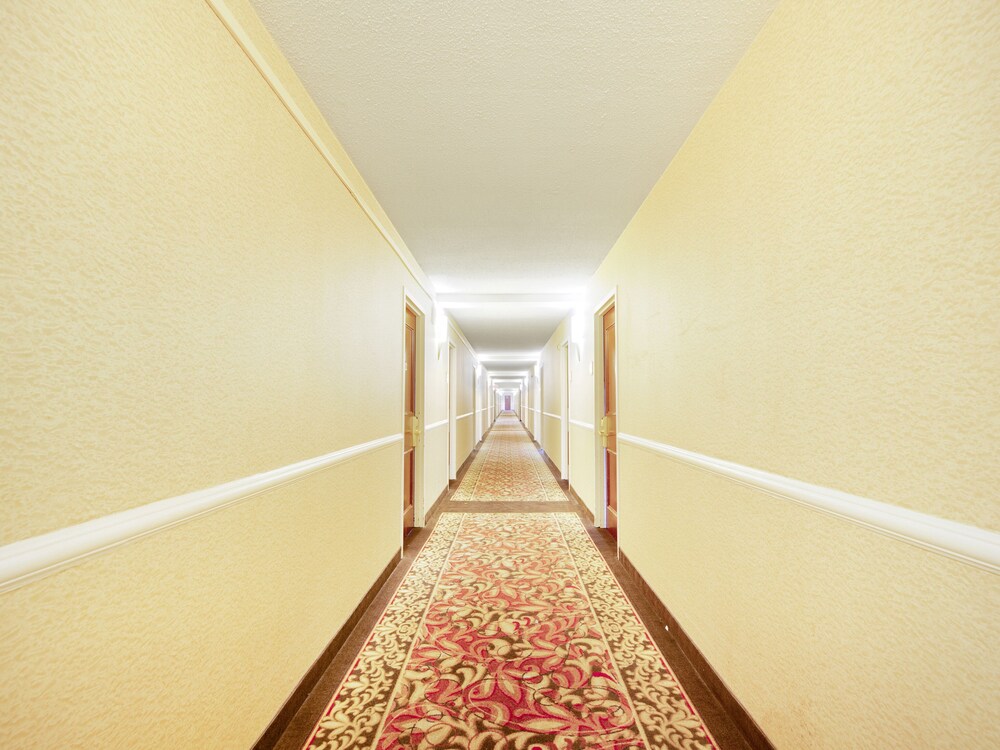 FairBridge Hotel & Conference Center East Hanover - photo 35