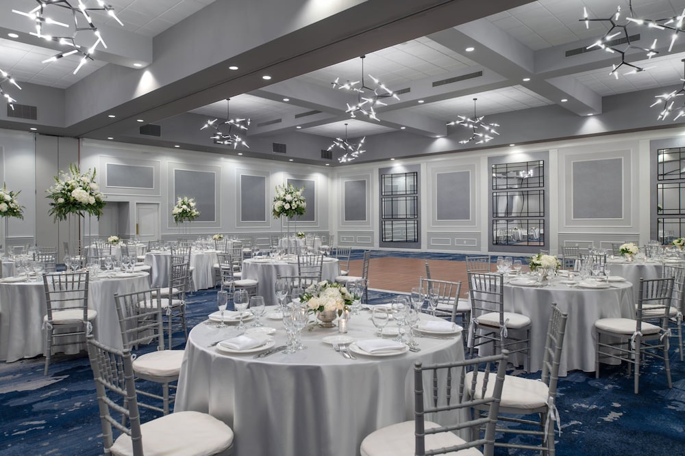 Renaissance Framingham Hotel & Conference Center - photo 38