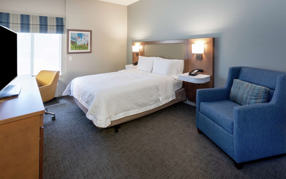 Hampton Inn by Hilton Minneapolis Eagan - photo 16