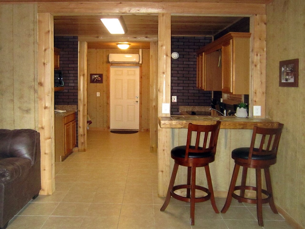 Riverside Lodge Resort - photo 6