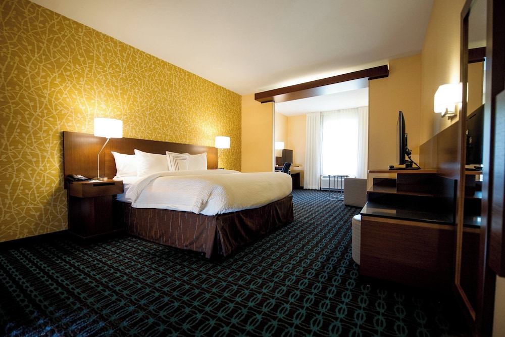 Fairfield Inn & Suites Cambridge - photo 20