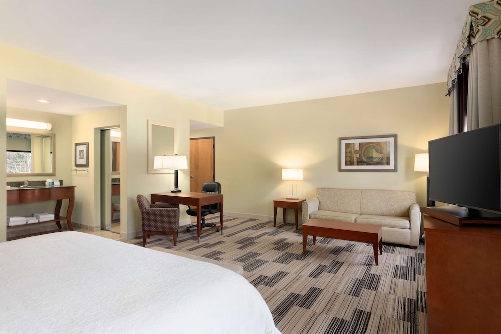 Hampton Inn & Suites Birmingham East Irondale - photo 14