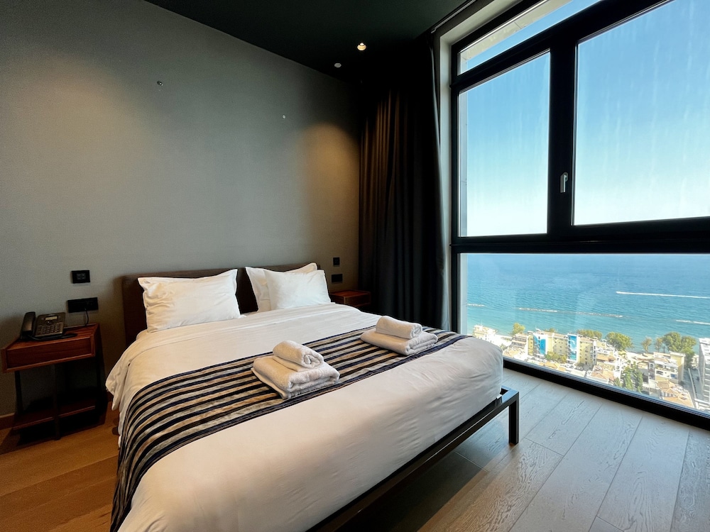 128 Lim 2106 Stay Only Tower Suite — Limassol