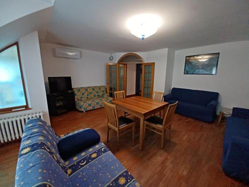 Appartamento Felicia — 4-Star Luxury Hotel in San Benedetto Del Tronto, Italy