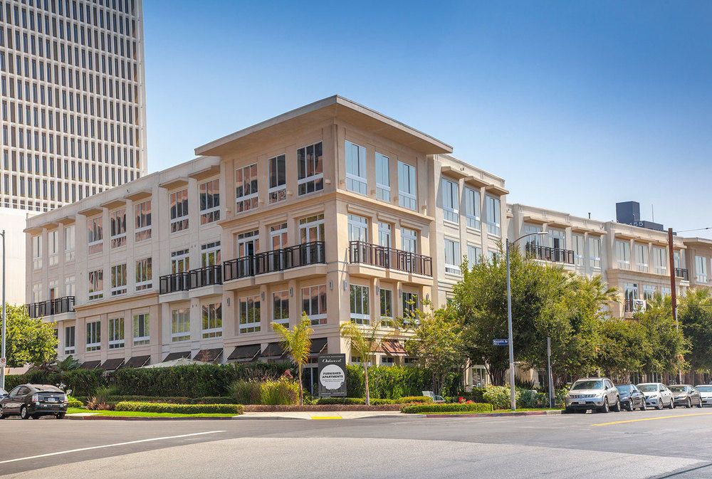 Oakwood Miracle Mile in Los Angeles, United States