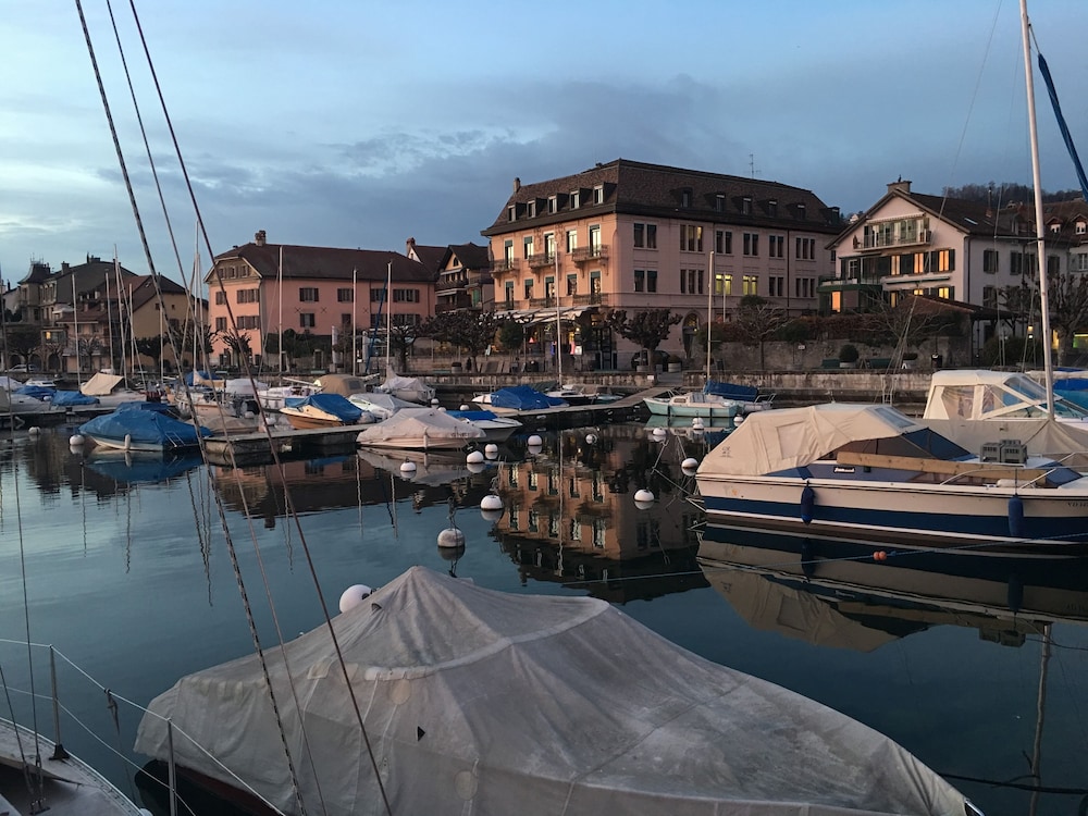 Rivage Hotel Restaurant Lutry — hotel in Lutry