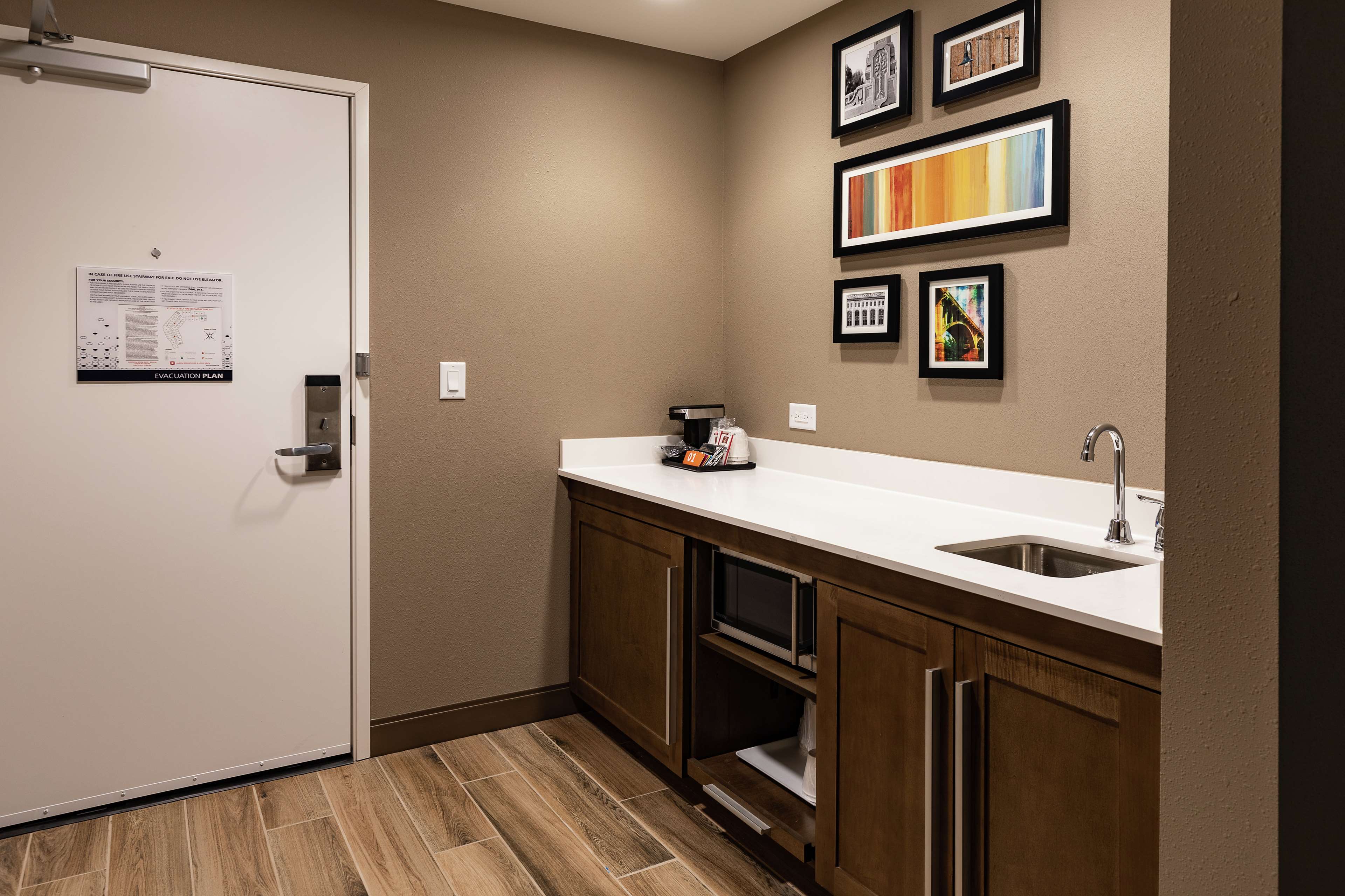 Hampton Inn & Suites Columbia Killian Road - photo 36