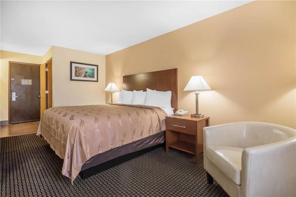 Quality Inn Janesville North - photo 9