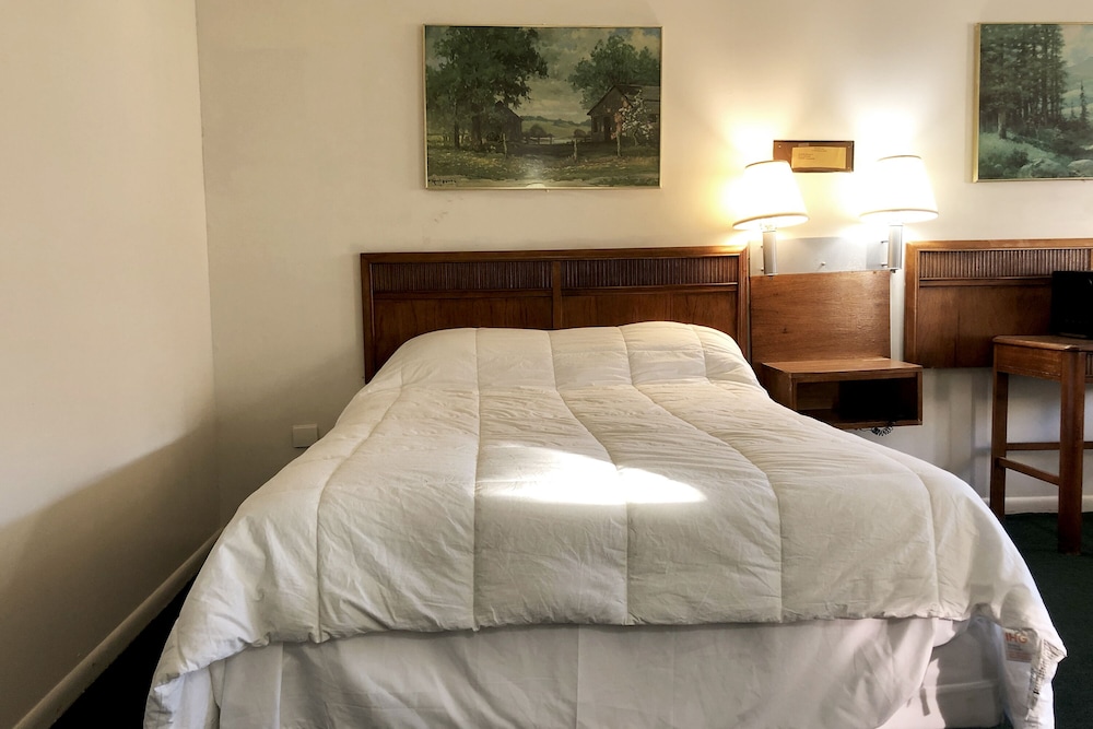 Hotel Coxsackie I 87 North - photo 7