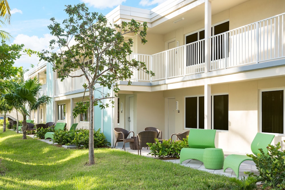 Fairfield by Marriott Inn & Suites Key West at The Keys Collection - photo 60