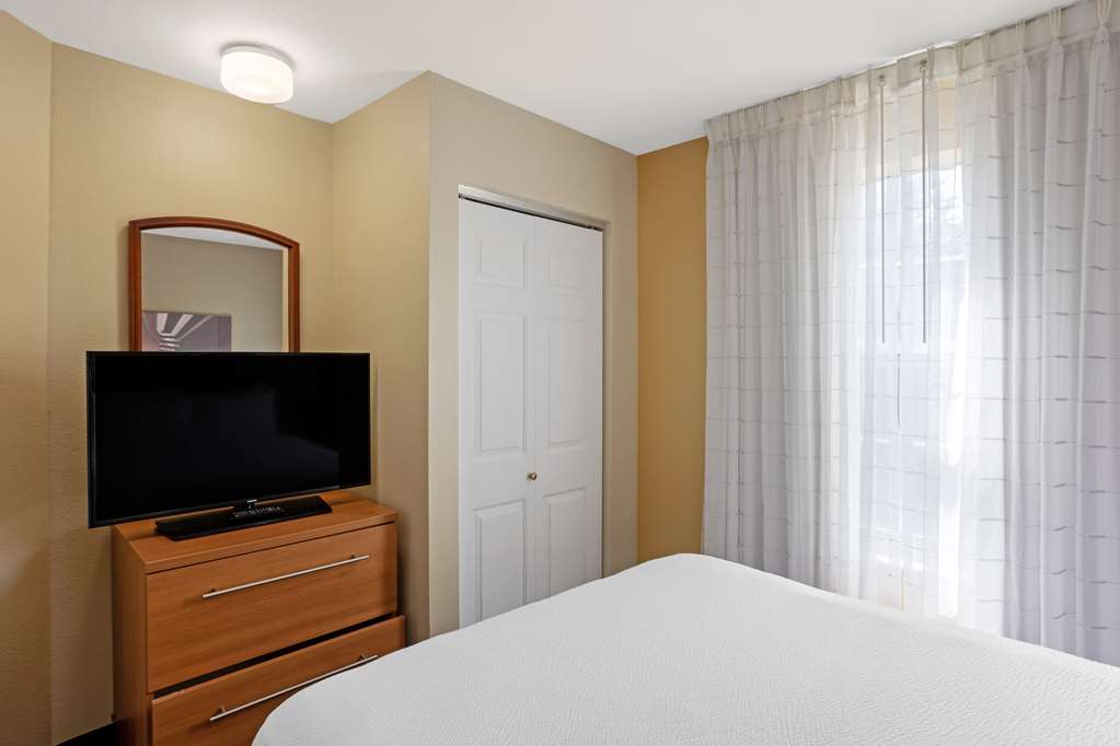 MainStay Suites Mt. Laurel Philadelphia - photo 29