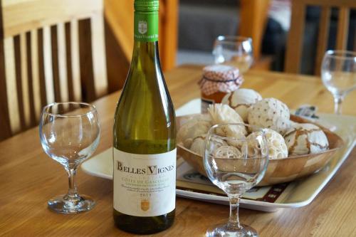 3 Bed in Swansea Valley oc 80231 in Swansea, United Kingdom