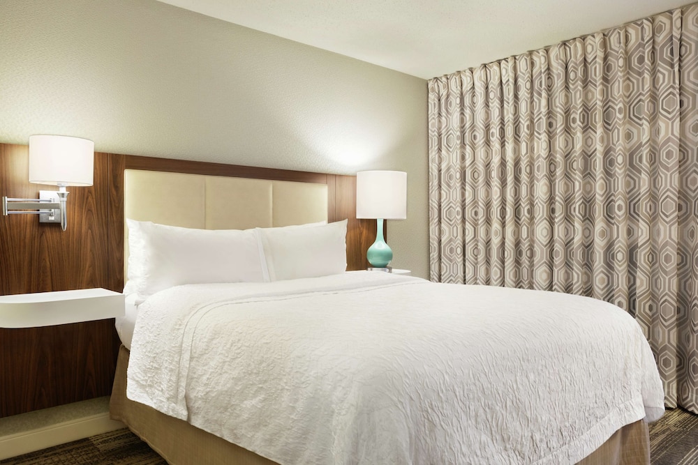 Hampton Inn Findlay - photo 10