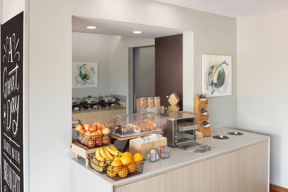TownePlace Suites by Marriott Bangor - photo 34