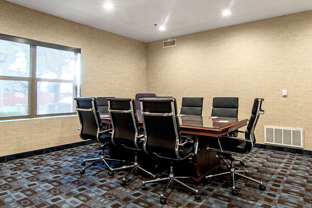Comfort Suites NW Dallas Near Love Field - photo 45