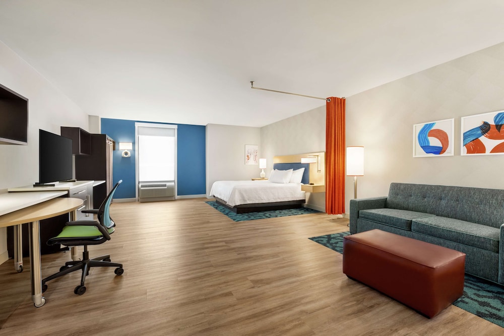 Home2 Suites by Hilton NY Long Island City Manhattan View - photo 16
