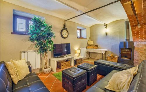 Three Bedroom Holiday Home In Bene Vagienna Cn — Bene Vagienna — photo 3