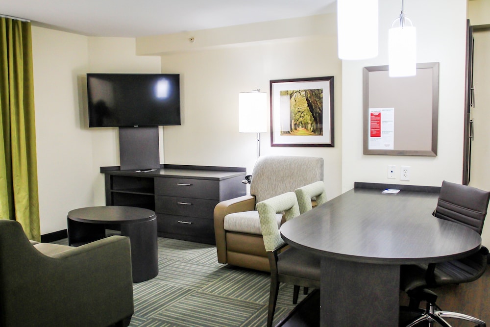Candlewood Suites Richmond North Glen Allen by IHG - photo 16