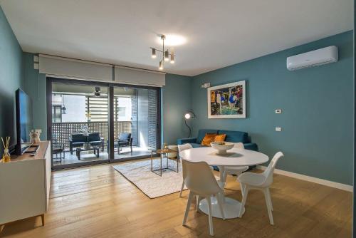 Albertahaus — 4-Star Luxury Hotel in Rome, Italy