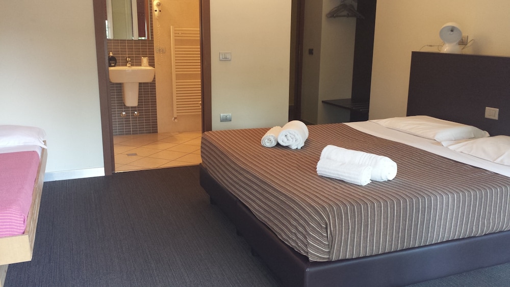Hotel Firenze - carbon neutral hotel in Saronno