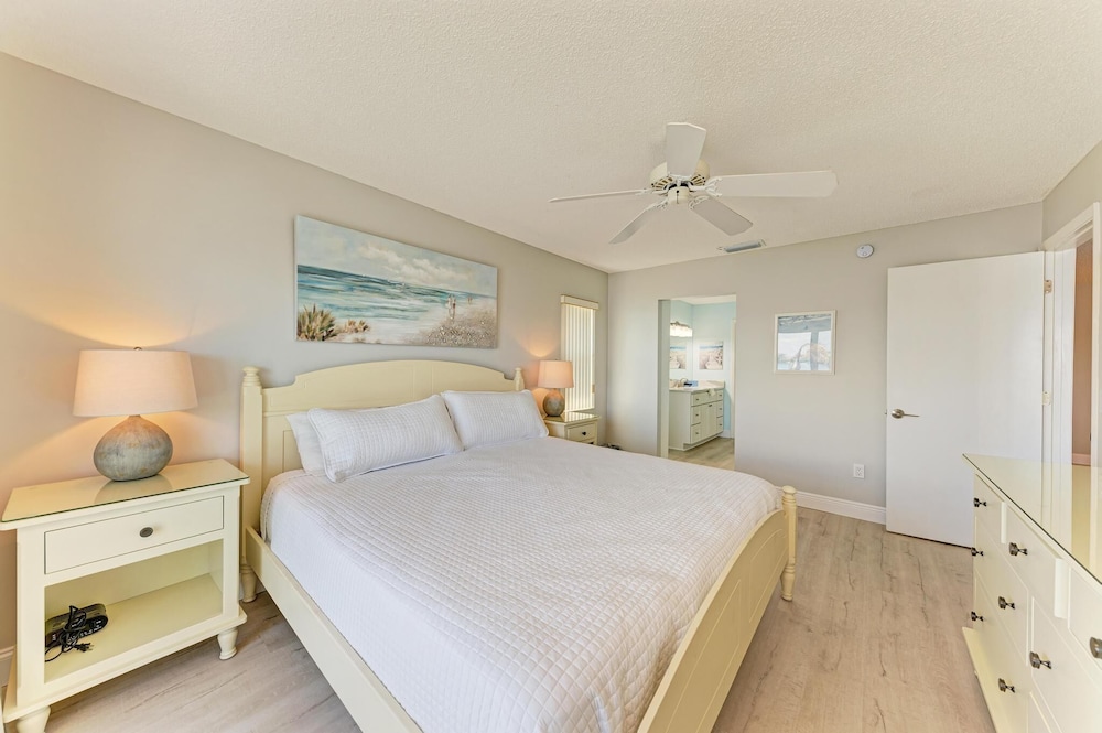 Beach Palms 6B by Anna Maria - photo 16