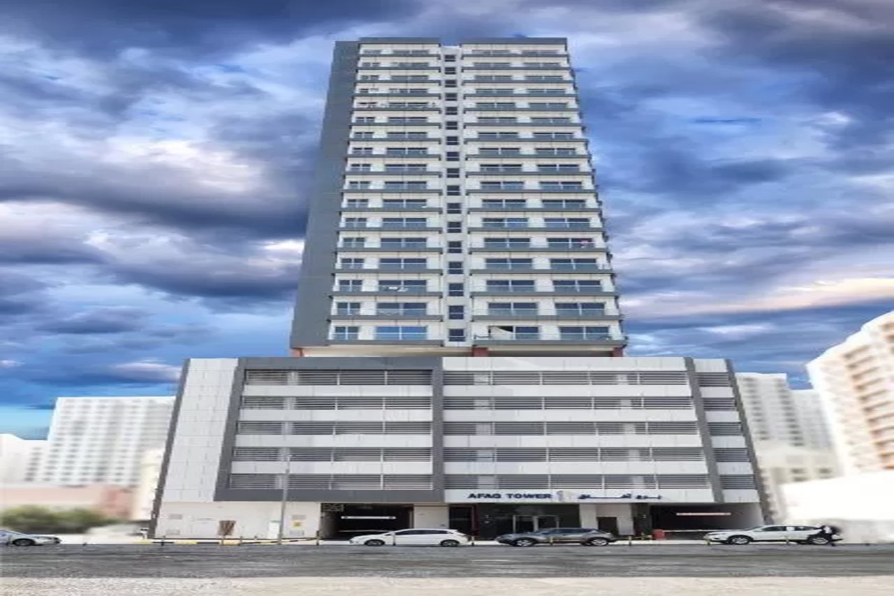 Afaq Tower - carbon neutral hotel in Manama