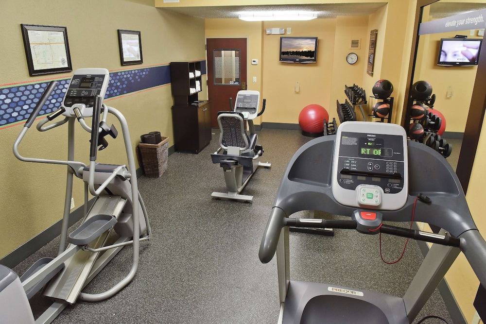 Hampton Inn Ruston - photo 30