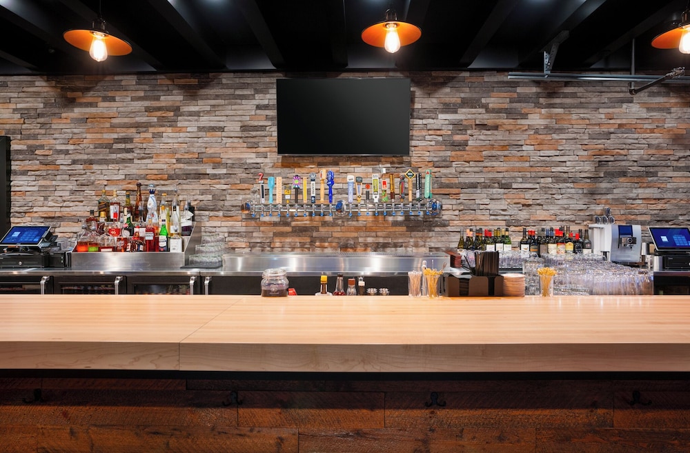 Cobblestone Hotel & Suites Lynden - photo 107