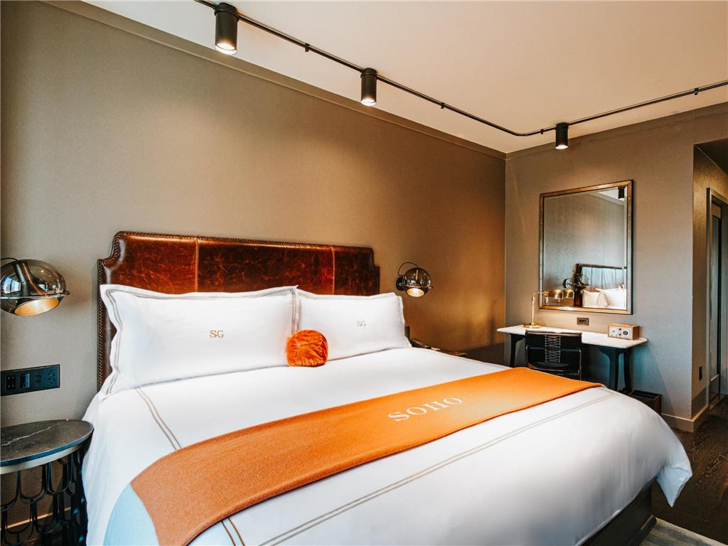 Soho Grand Hotel - photo 6