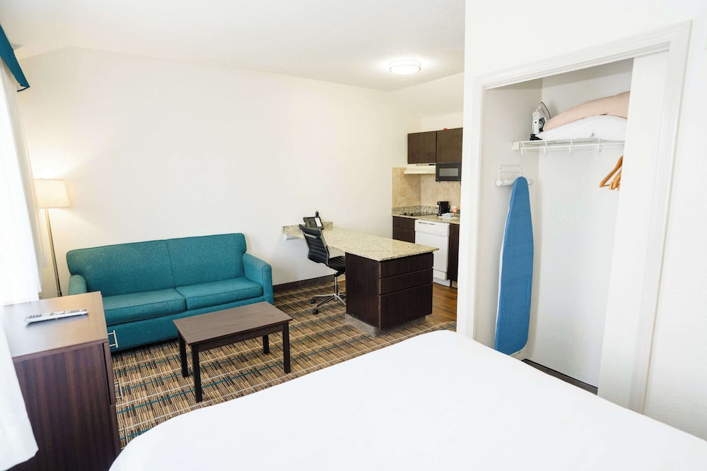 Mainstay Suites Knoxville Airport - photo 37