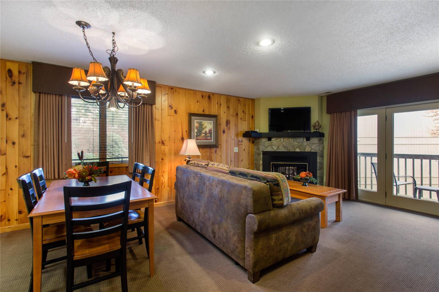 Bluegreen Vacations Blue Ridge Village an Ascend Collection Resort - photo 33