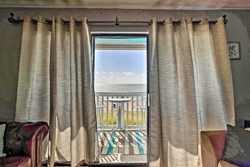 Oceanfront Corpus Christi Condo: Resort Perks - photo 29