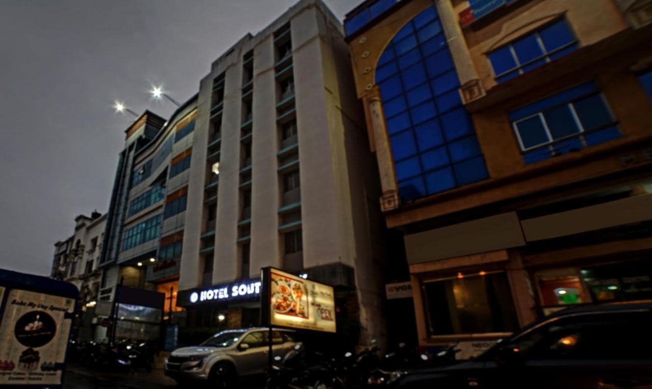 Hotel South Park in Jamshedpur, India