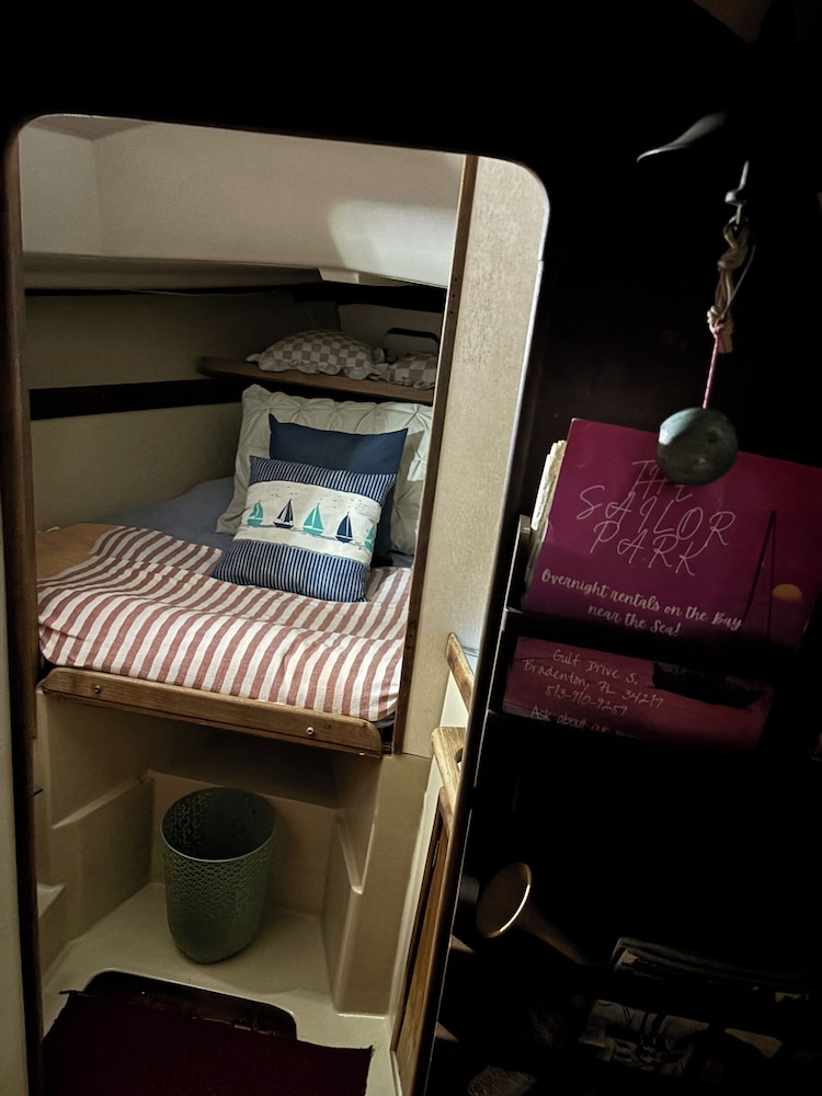 SailorAntics - photo 5