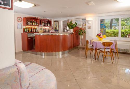 Hotel Corallo — Misano Adriatico — photo 2