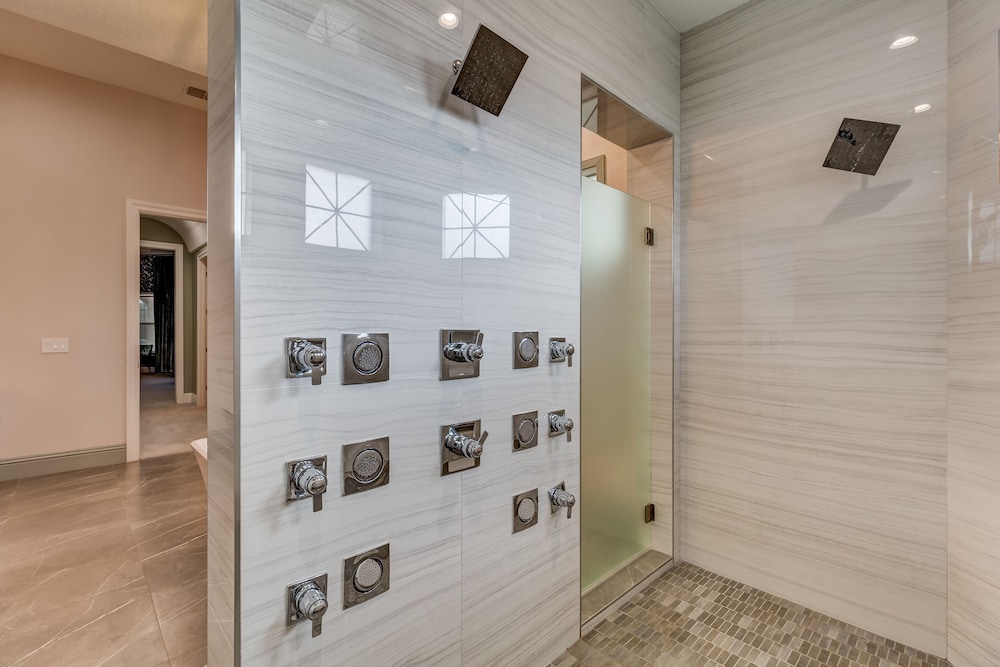 Villatel Luxury Homes at Reunion Resort - photo 12
