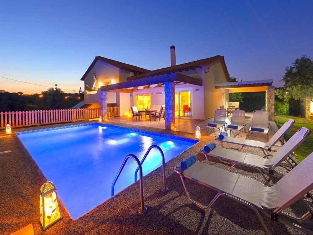 Olive Private Villa Swimming Pool 5 BDR Kolymbia Rhodes — 4-Star Luxury Hotel in Rodos, Greece