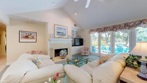 32 Heath Dr - photo 9