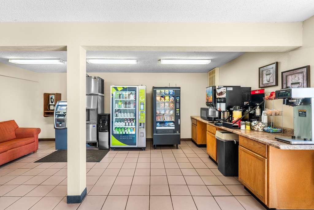 Americas Best Value Inn Decatur IL - photo 28