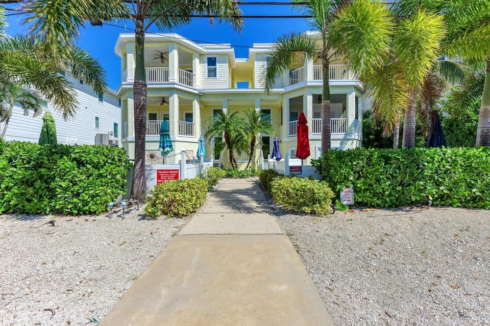 Anna Maria Island Sun s Up B - featured photo