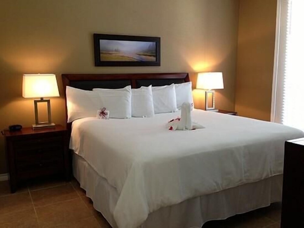 2400 McCue By Sterling Suites - photo 3