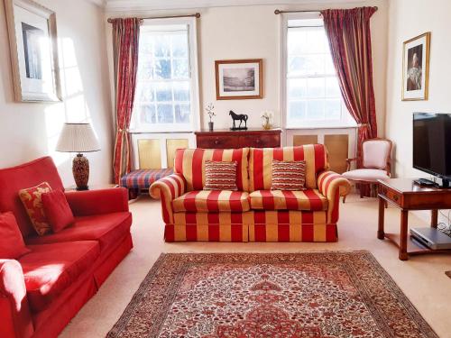 18 The Circus Apartment — 4-Star Luxury Hotel in Bath, United Kingdom