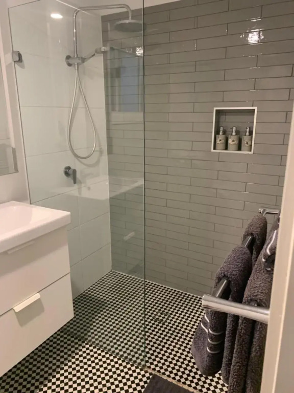 Victoria 53 — 4-Star Luxury Hotel in Brisbane, Australia