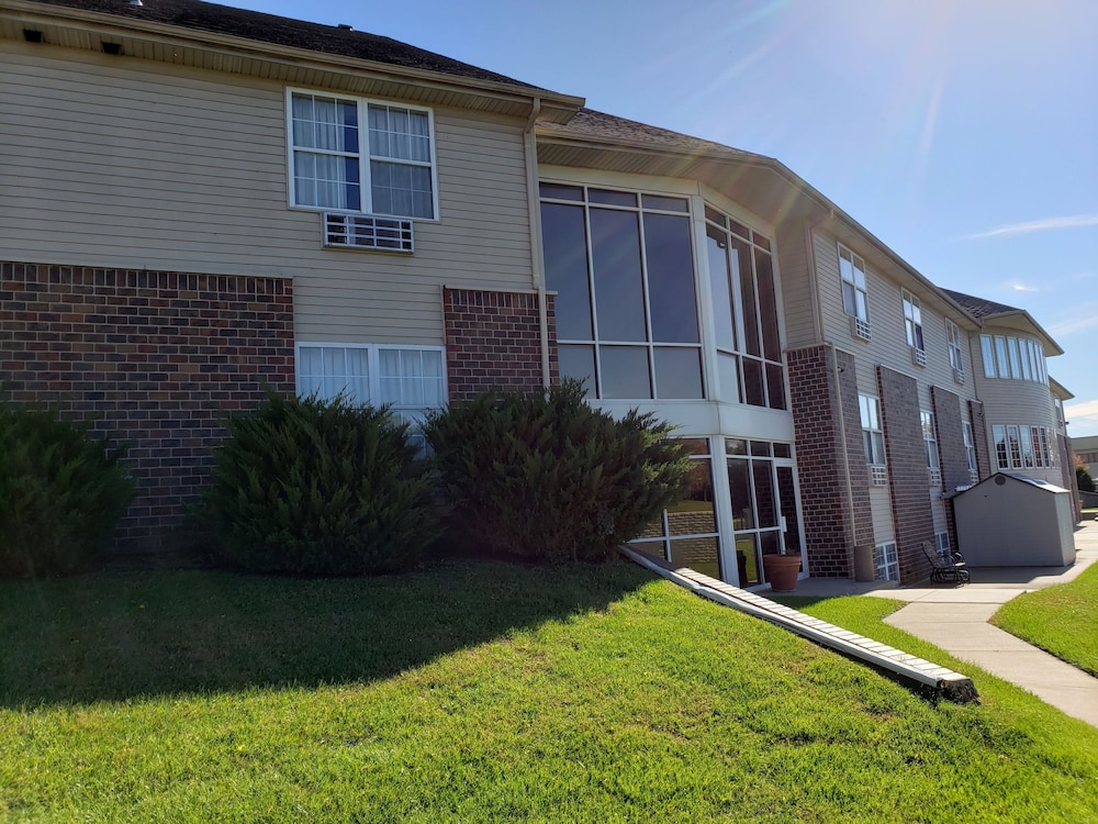 Candlewood Suites Wichita Northwest - photo 51
