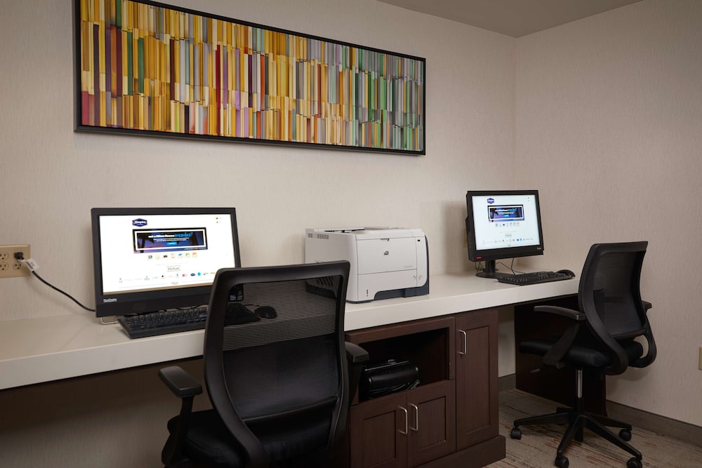 Hampton Inn Phoenix Anthem - photo 29